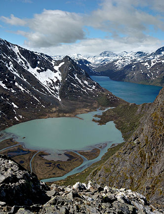 View from Knutshøi, Jotunheimen.