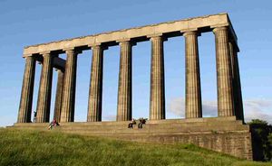 Monument, Calton Hill Edinburgh.JPG